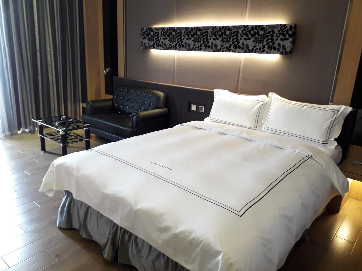 Yunlin Commerce Ryokan Tuku Exterior photo