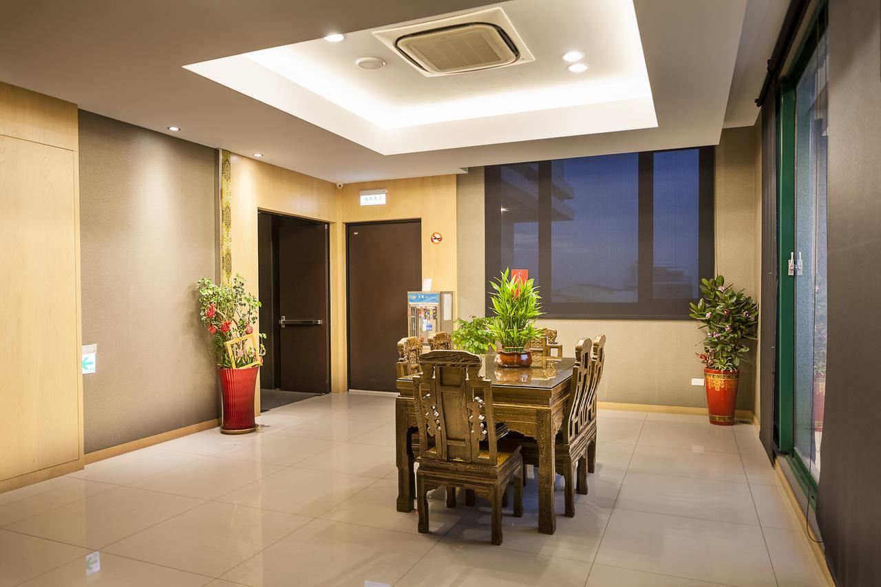 Yunlin Commerce Ryokan Tuku Exterior photo